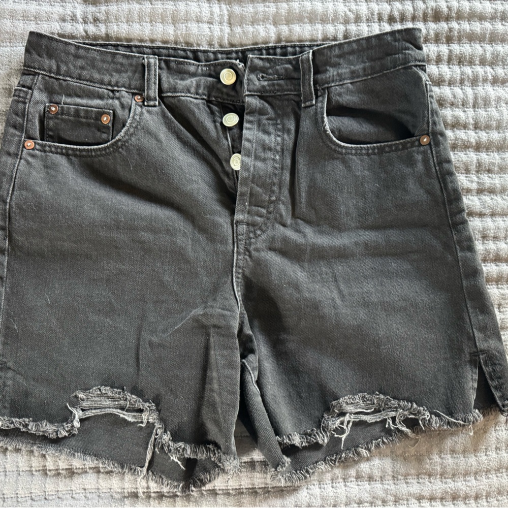 Gianni Bini Black Jean Shorts Distressed Denim Casual